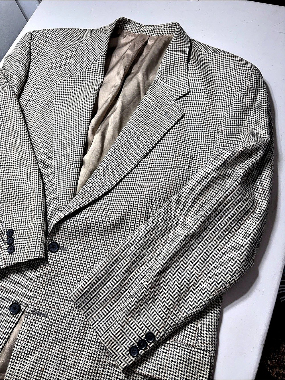Boyd's 1818 Collection Houndstooth Sport Coat